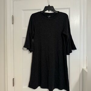 Bell sleeve cotton dress